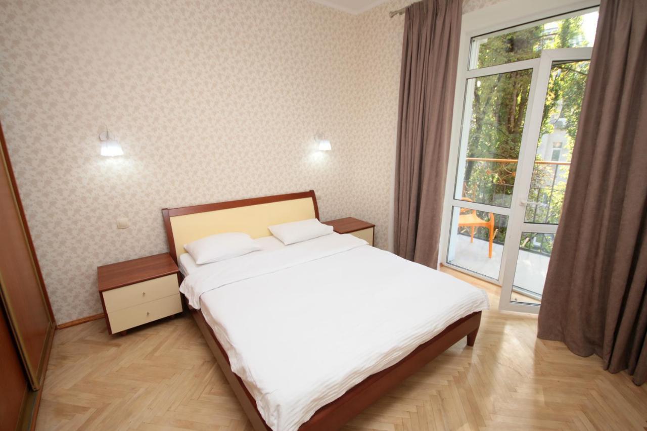 Inn Home Apartments In Kiev Center Εξωτερικό φωτογραφία