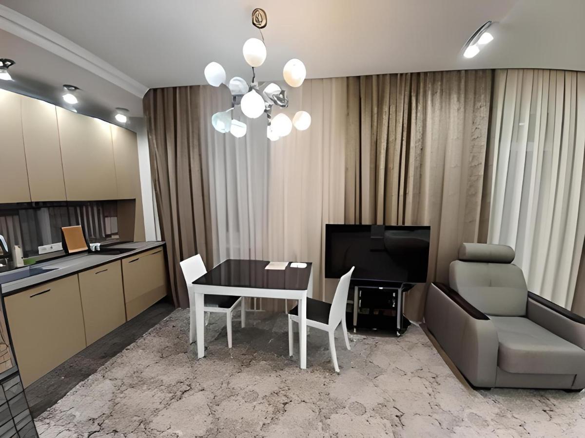 Inn Home Apartments In Kiev Center Εξωτερικό φωτογραφία